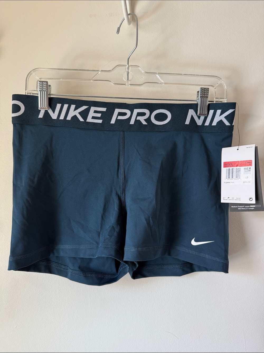 Nike Pro Women's Navy/White Athletic Shorts with White Swoosh NWT